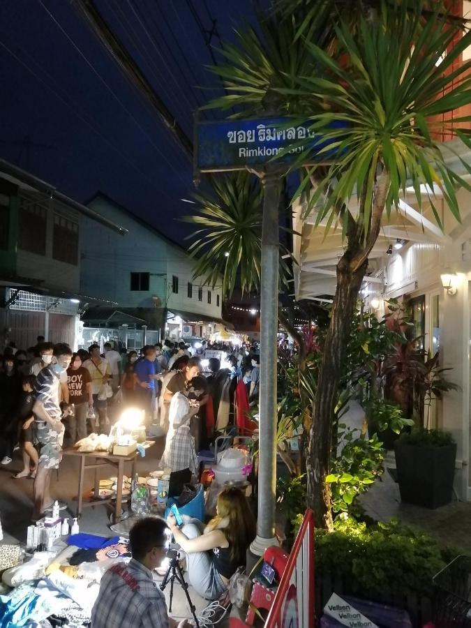 Rynn Hotel Trat Kültér fotó