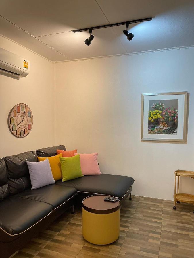 Rynn Hotel Trat Kültér fotó