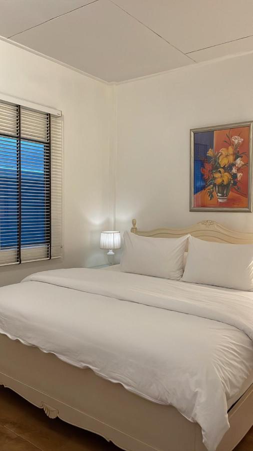 Rynn Hotel Trat Kültér fotó
